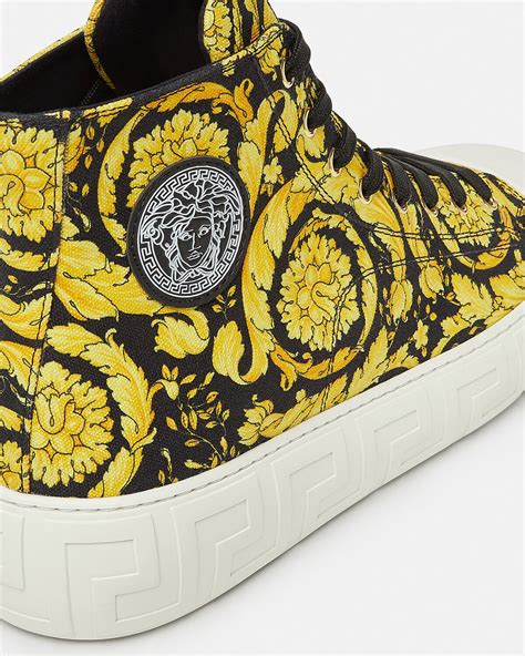 chaussure versace homme basket|Baskets Greca de Luxe Homme .